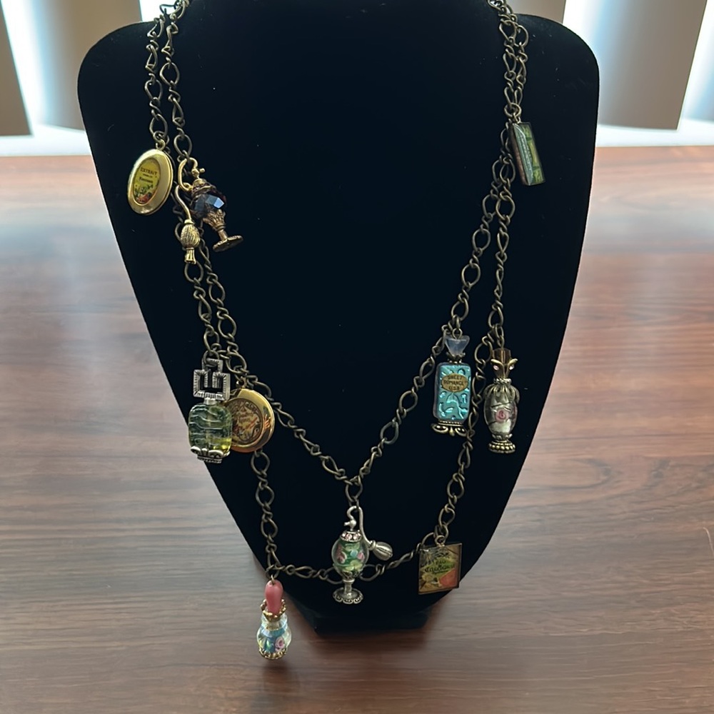 NWOT Vintage Designer Sweet Romance Perfume Bottles & Lockets Charm Necklace - Picture 8 of 8